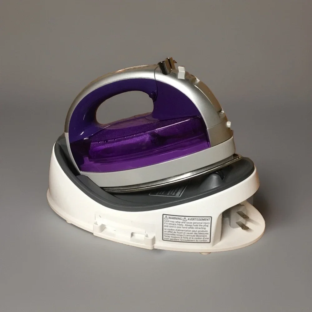 Panasonic NI-WL600 Portable Cordless Steam Iron 360 Freestyle w/ Cover Tested